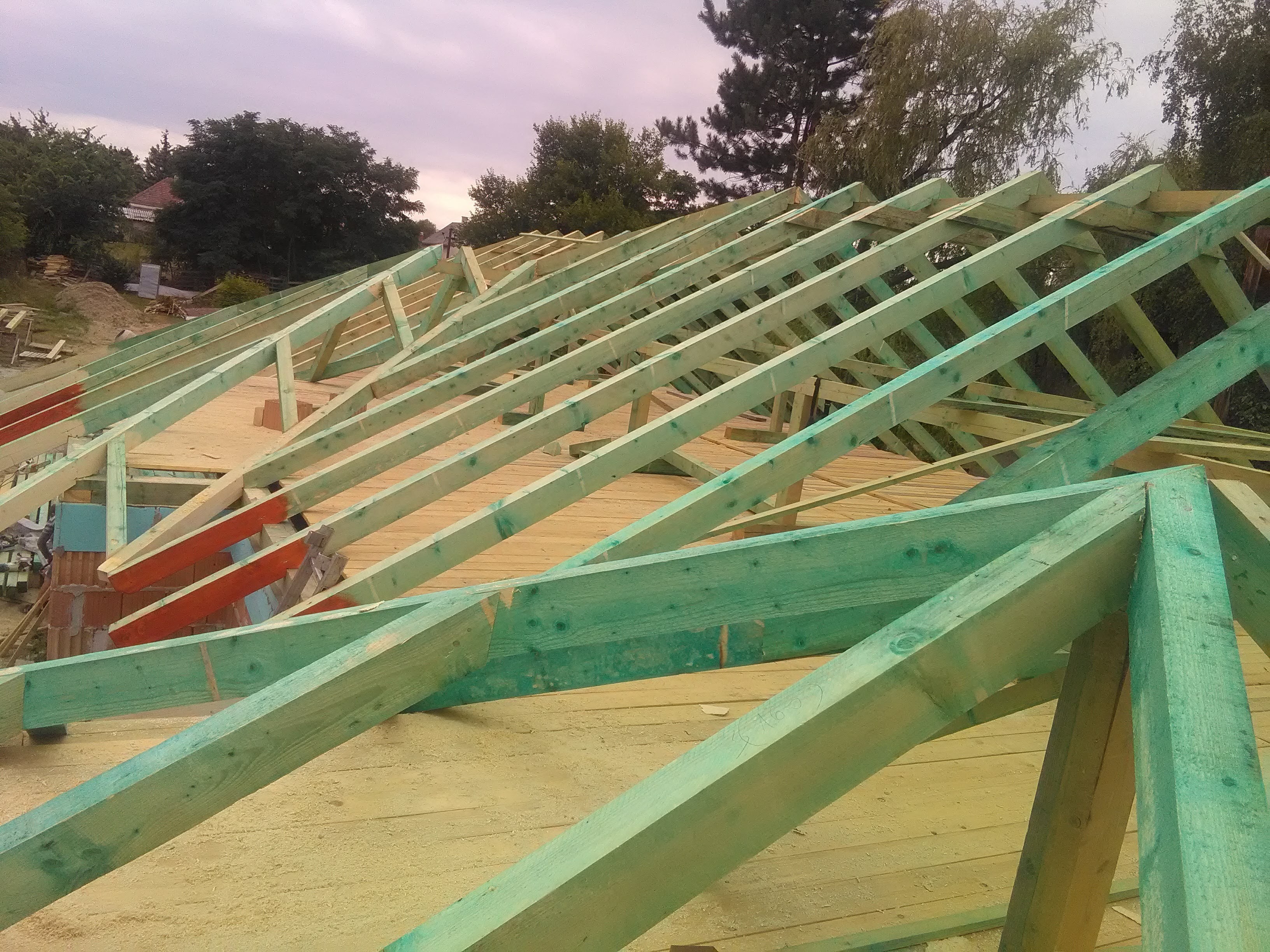 Tetőépítés és bádogos munkák